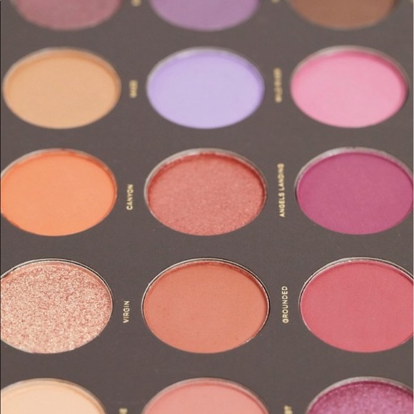 🔥SALE🔥Hipdot Zion Eyeshadow Palette - Picture 12 of 15